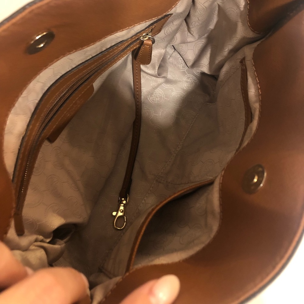 Michael Kors Hamilton Satchel - Picture 4 of 6